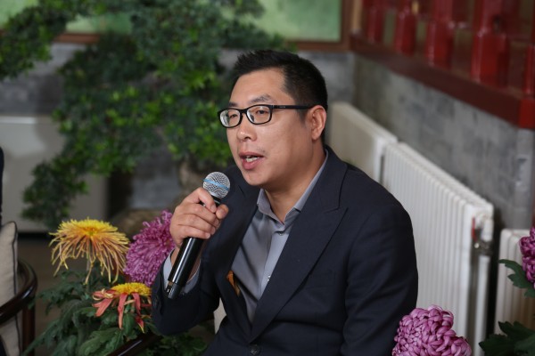 刘华.jpg