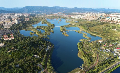 白浮泉公园全景.jpg