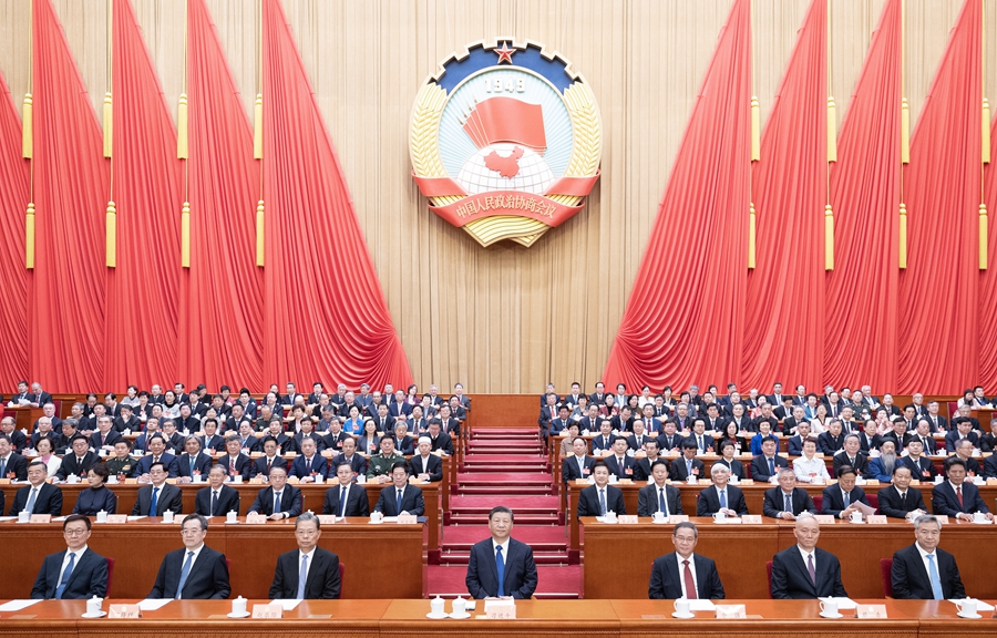 3月10日上午，中国人民政治协商会议第十四届全国委员会第二次会议在北京人民大会堂闭幕。这是习近平、李强、赵乐际、蔡奇、丁薛祥、李希、韩正在主席台就座。